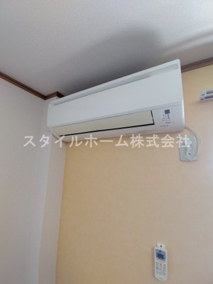 【設備】 | グリシーナ A | 別部屋写真です。