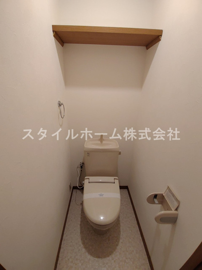 【トイレ】 | グリシーナ A | 別部屋写真です。