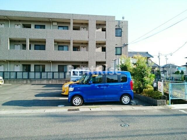 サン　クレッテの駐車場|駐車場