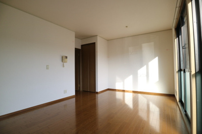 【居間・リビング】 | ラ・メルヴェーユ