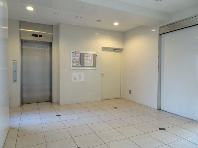 【エントランス】 | ピュアドームティアラ大手門 | 建物の内部です