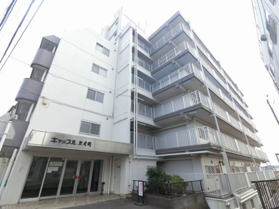 【外観】 | キャッスル上大岡 | 総戸数１７戸、昭和４８年８月築、管理人は日勤勤務につき管理体制良好です♪