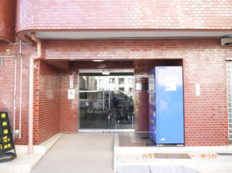 【エントランス】