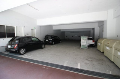 【駐車場】 | 明海三宮第２ビル