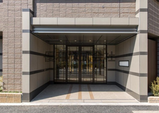 【エントランス】