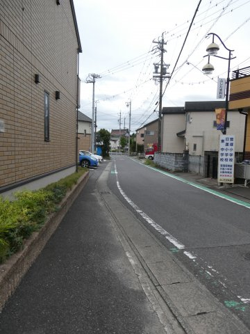 エスペランサDの周辺|西道路