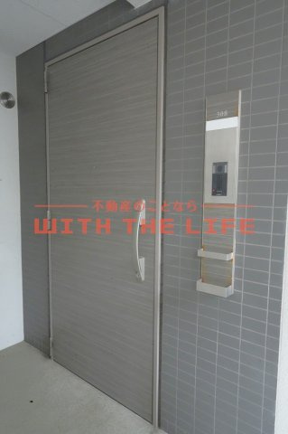 ライオンズ六ッ門サンリヤンタワー【キャッシュバック対象物件】の玄関