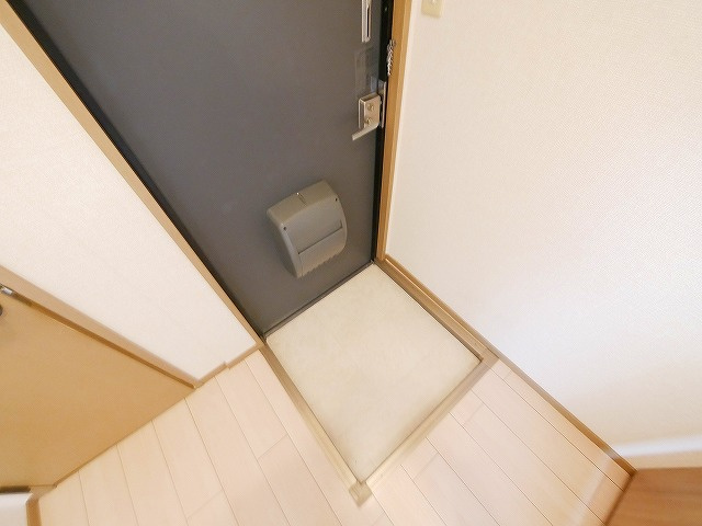 ファミール州見　D棟の玄関|玄関です