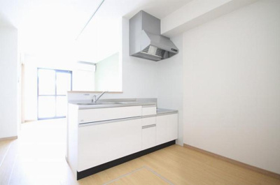 【キッチン】 | Maisonette land 楠町 Ⅰ