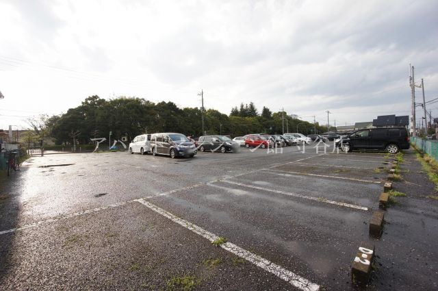 久保ヶ丘第一駐車場の外観