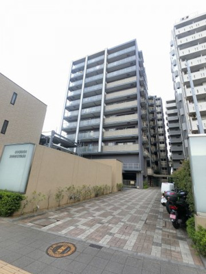 【外観】 | グーディッシュ新子安 | 総戸数９５戸、平成１８年８月築、管理人は日勤勤務につき管理体制良好です♪