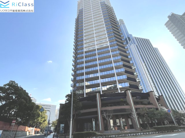 アーバンライフ神戸三宮ザ・タワーの外観|落ち着いた雰囲気の外観です