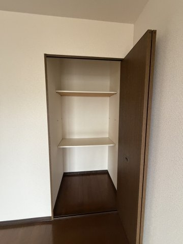 コーポ・アドバンスの収納