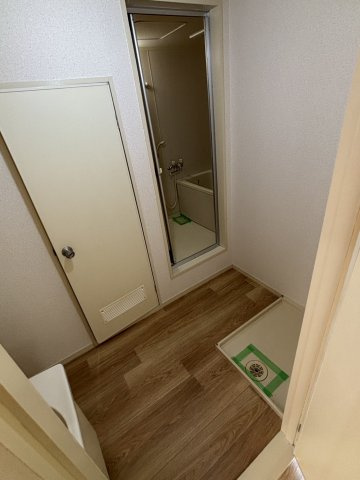 コスモ２１の玄関