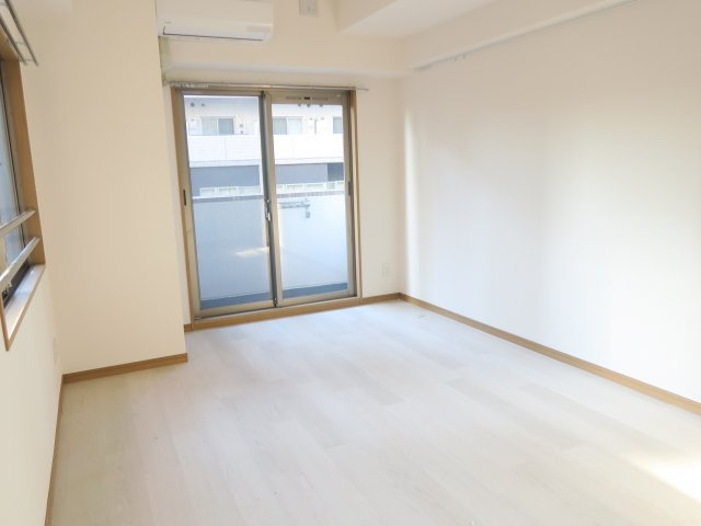 ダイヤマンションの居間・リビング