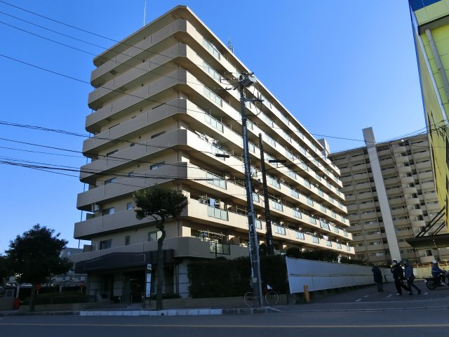 セレナハイム津田沼アブリールの外観|セレナハイム津田沼アブリール　徒歩１分の距離の大型商業施設があり便利です。