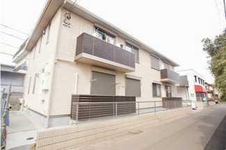 【外観】 | 積水ハウス施工の賃貸住宅シャーメゾン♪ペットOK♪ワンちゃんと一緒に暮らせる1フロア2住戸のアパートです！近くには業務スーパーやコンビニがある便利な立地♪