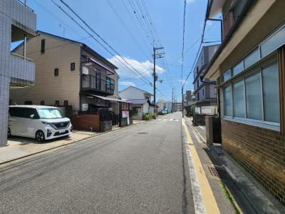 エクセレンス山ノ内の周辺|前面道路