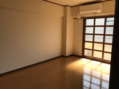 【居間・リビング】 | 谷口ビル