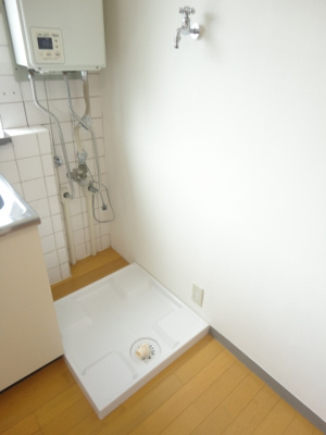 【その他】 | 谷口ビル | ★　防水パン付きの室内洗濯機置き場　★