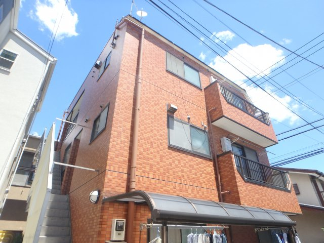 ムーンヒルズの外観
