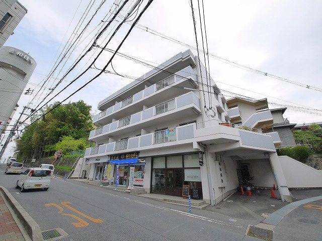 奥田第一ビルの外観