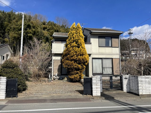 藤岡市三本木　中古一戸建ての外観