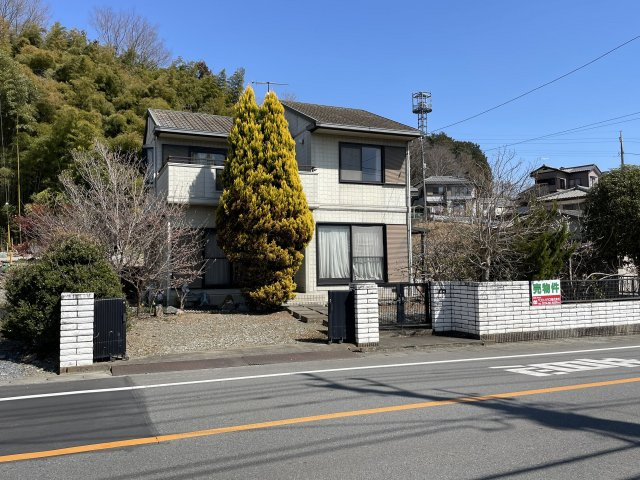 藤岡市三本木　中古一戸建ての外観|リフォーム前