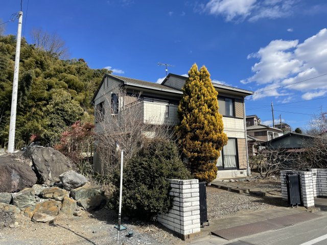 藤岡市三本木　中古一戸建ての外観|リフォーム前