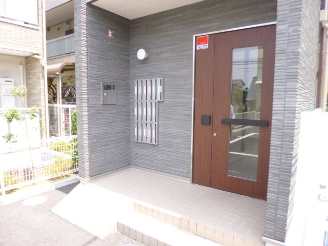 リブリ・グランディスのエントランス