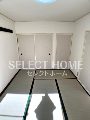 【寝室】 | サンフォレスト渡辺Ｂ | 開放的な寝室です