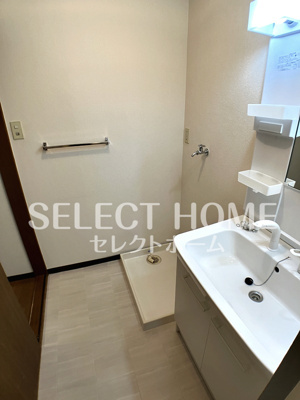  | ラフィーネ六名