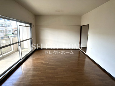  | ラフィーネ六名