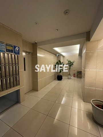 グランガーデン足代新町のロビー
