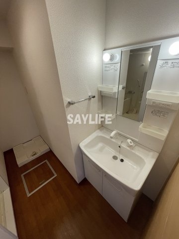 グランガーデン足代新町の洗面所