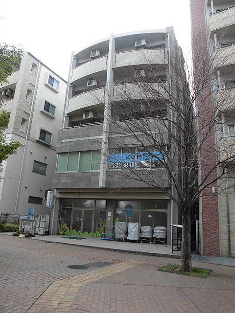 ホワイトパレス