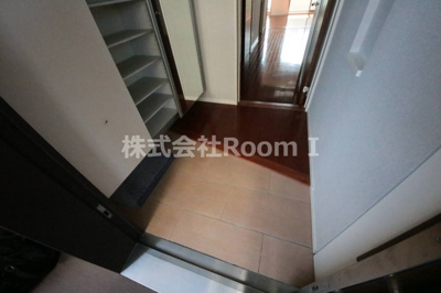 【玄関】 | ロイヤルパークス桃坂 | 玄関です