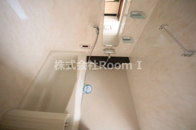 【浴室】 | ロイヤルパークス桃坂 | きれいなお風呂です