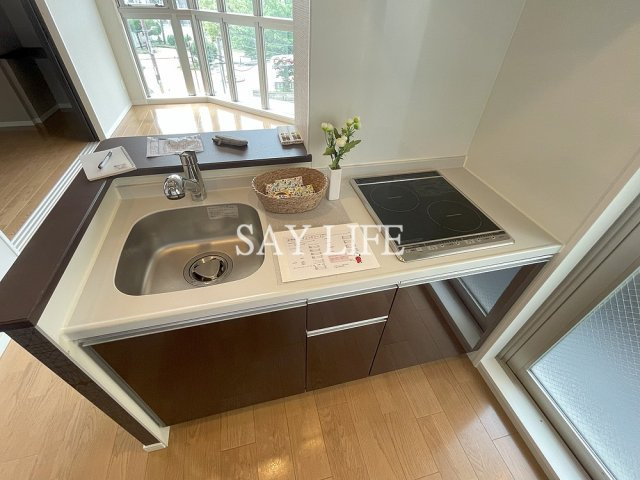 プレミアム菱屋西のキッチン