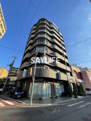 プレミアム菱屋西の外観