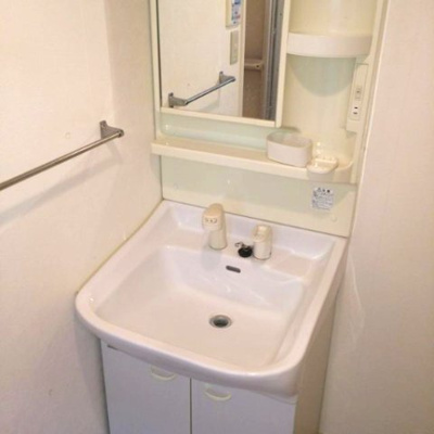 【独立洗面台】 | ブエナヴィスタⅠ | 洗面所です