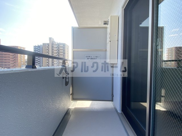 ヒルズ八尾本町のバルコニー