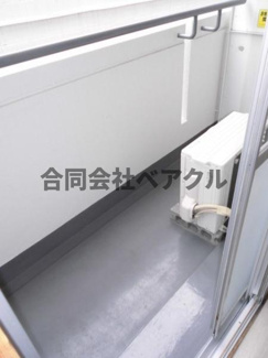 【バルコニー】 | ハイツ北野 | バルコニーからの眺めを楽しみながら食事をしませんか