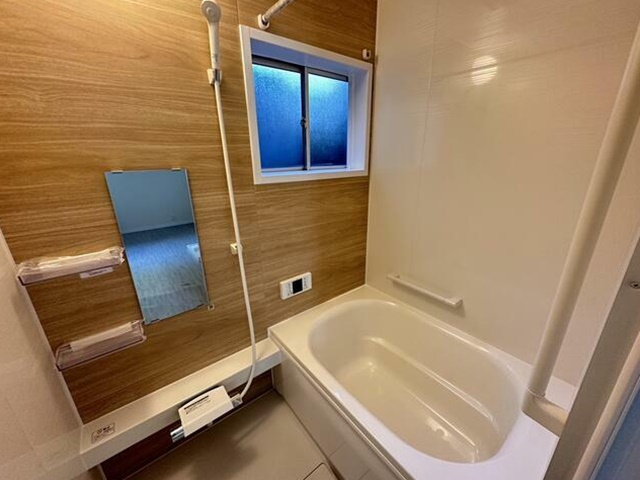【浴室】 | 山科区大塚元屋敷町　中古戸建（賃貸オーナーチェンジ）