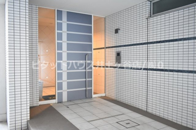 【エントランス】 | エスポアール二葉