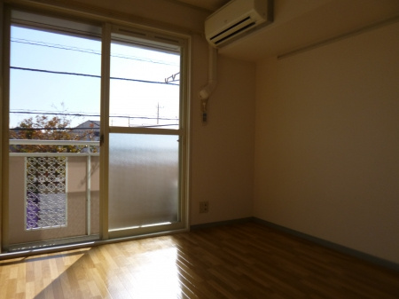 ラフォーレ北方Ｂの居間・リビング