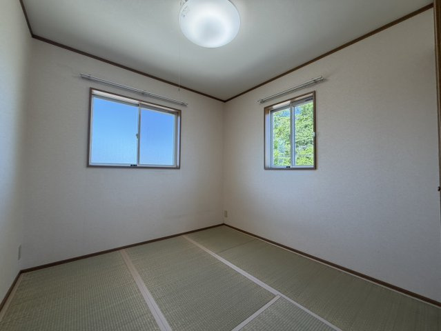 プレミールＢの和室