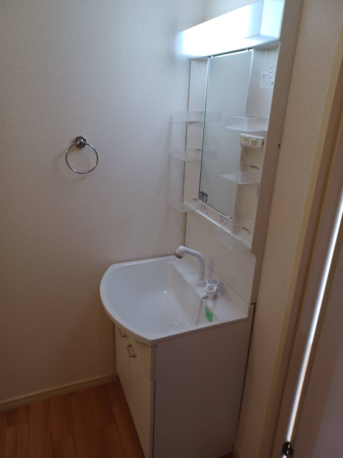 メゾンドジョブレの独立洗面台