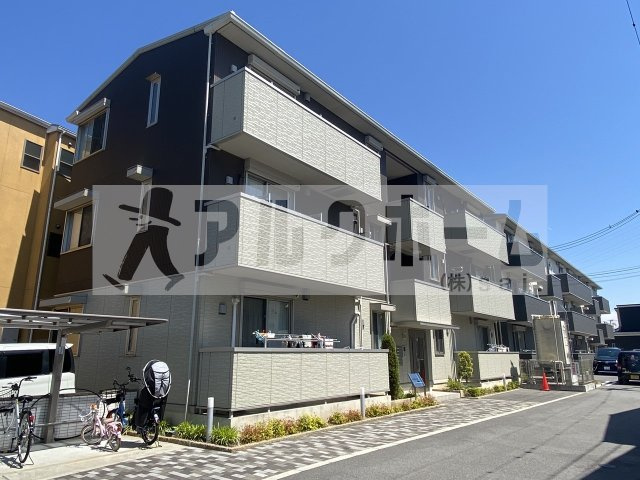 エクセレント曙川東の外観