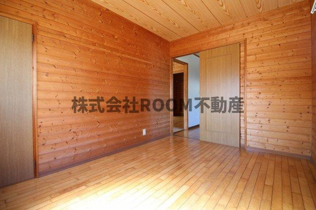 ミツヒロ貸家の子供部屋|ゆったりした子供部屋です